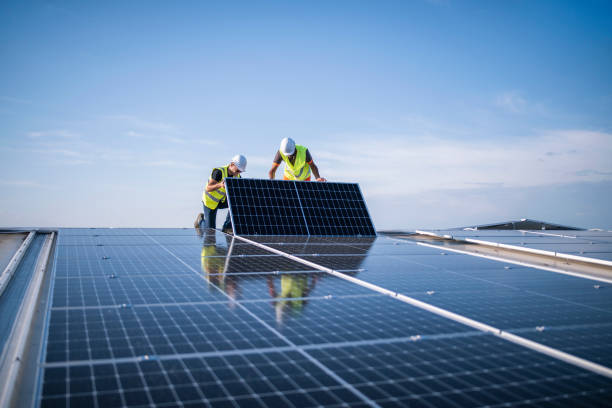 Best Emergency Roof Repair Services  in Winlock, WA